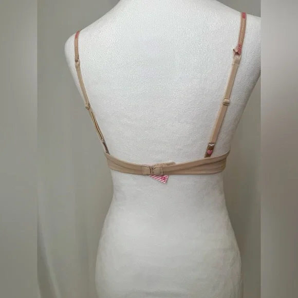 PINK Victoria’s Secret Vintage Super Push Up Bra In Nude Size 34A - Picture 5 of 11